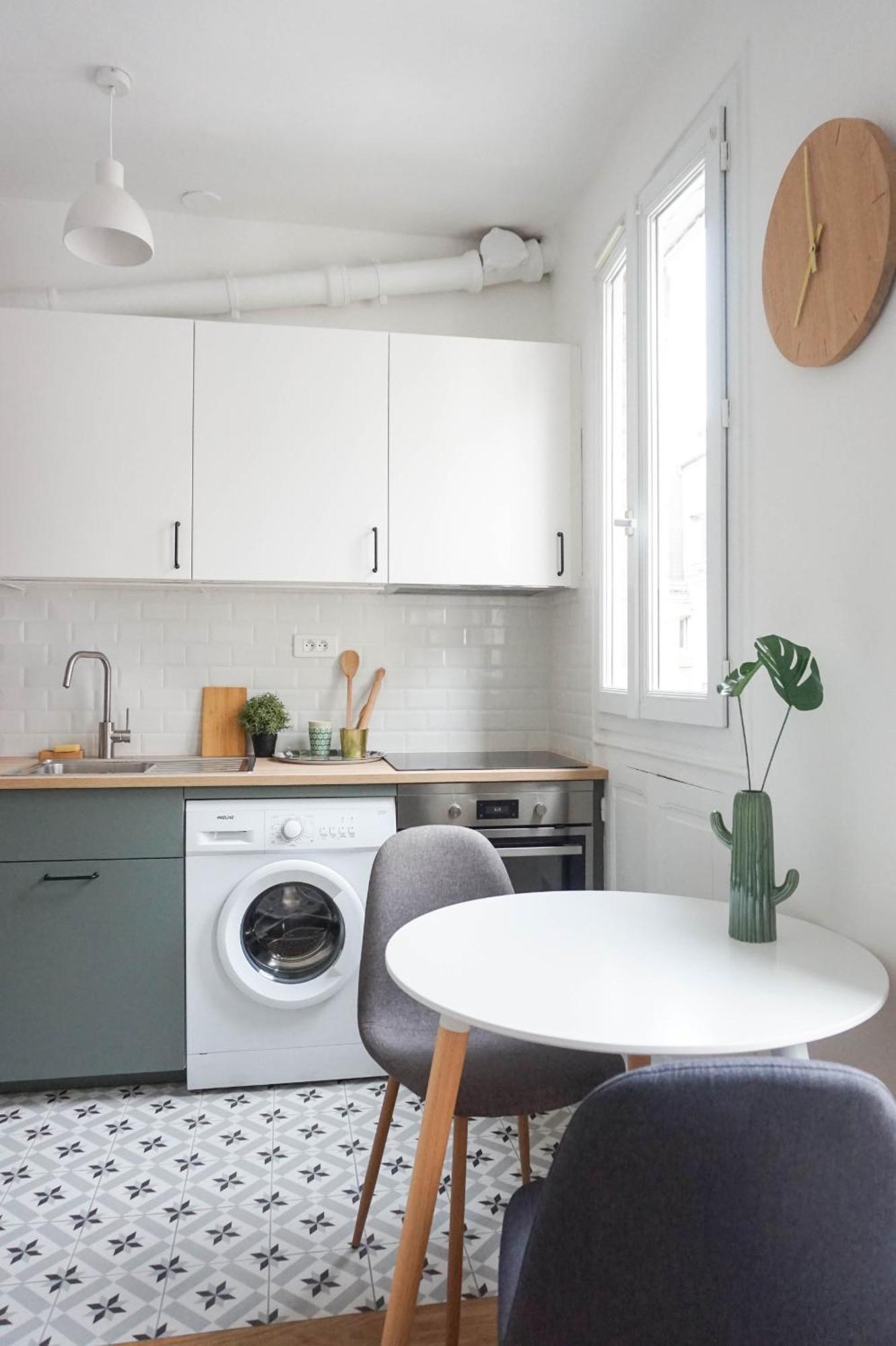 Avenue Des Champs-elysees, D'exception Appartement